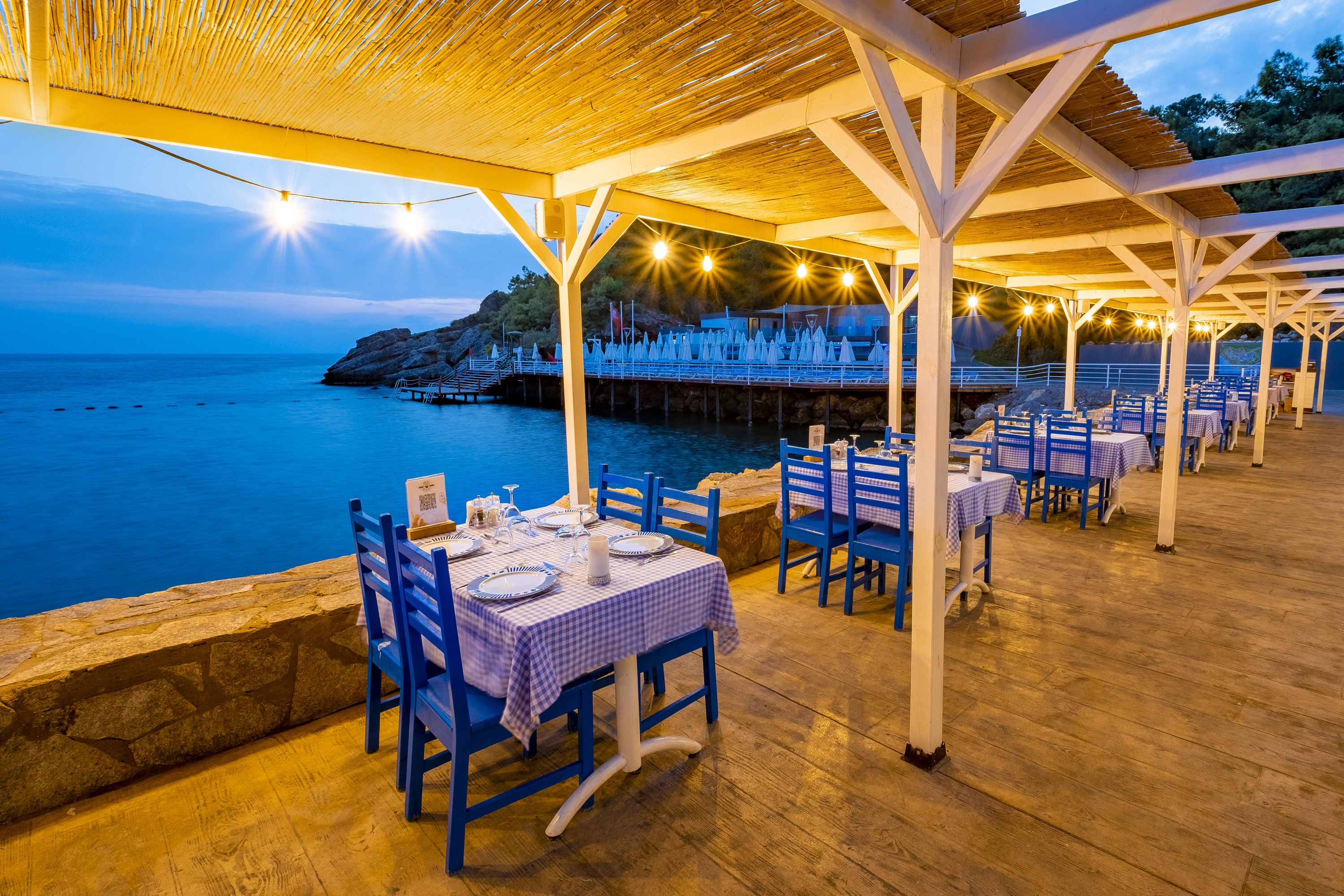 LOC'AL RESTAURANT