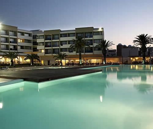 Hotel Ixian Grand.jpg