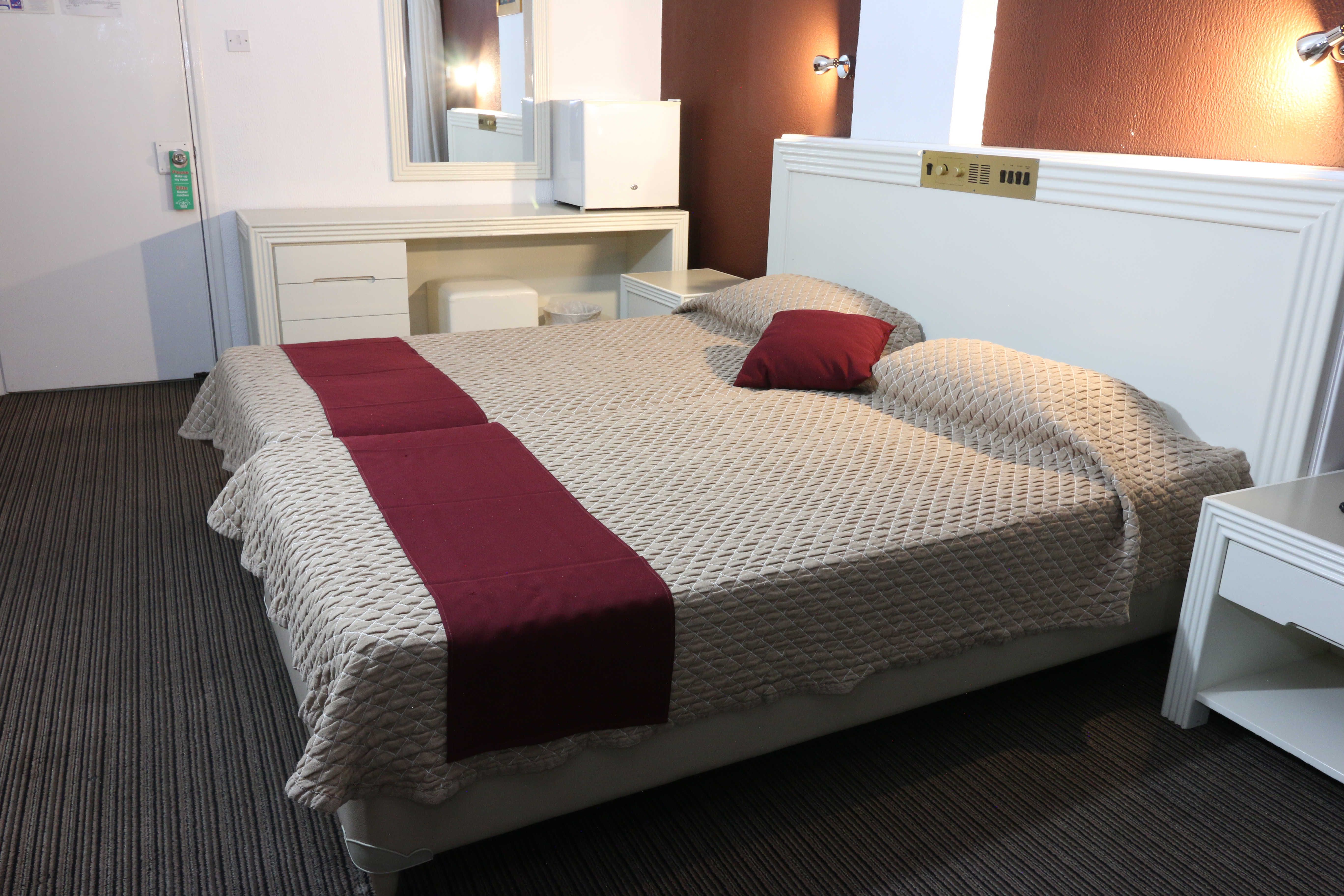 Twin Standard Room 
