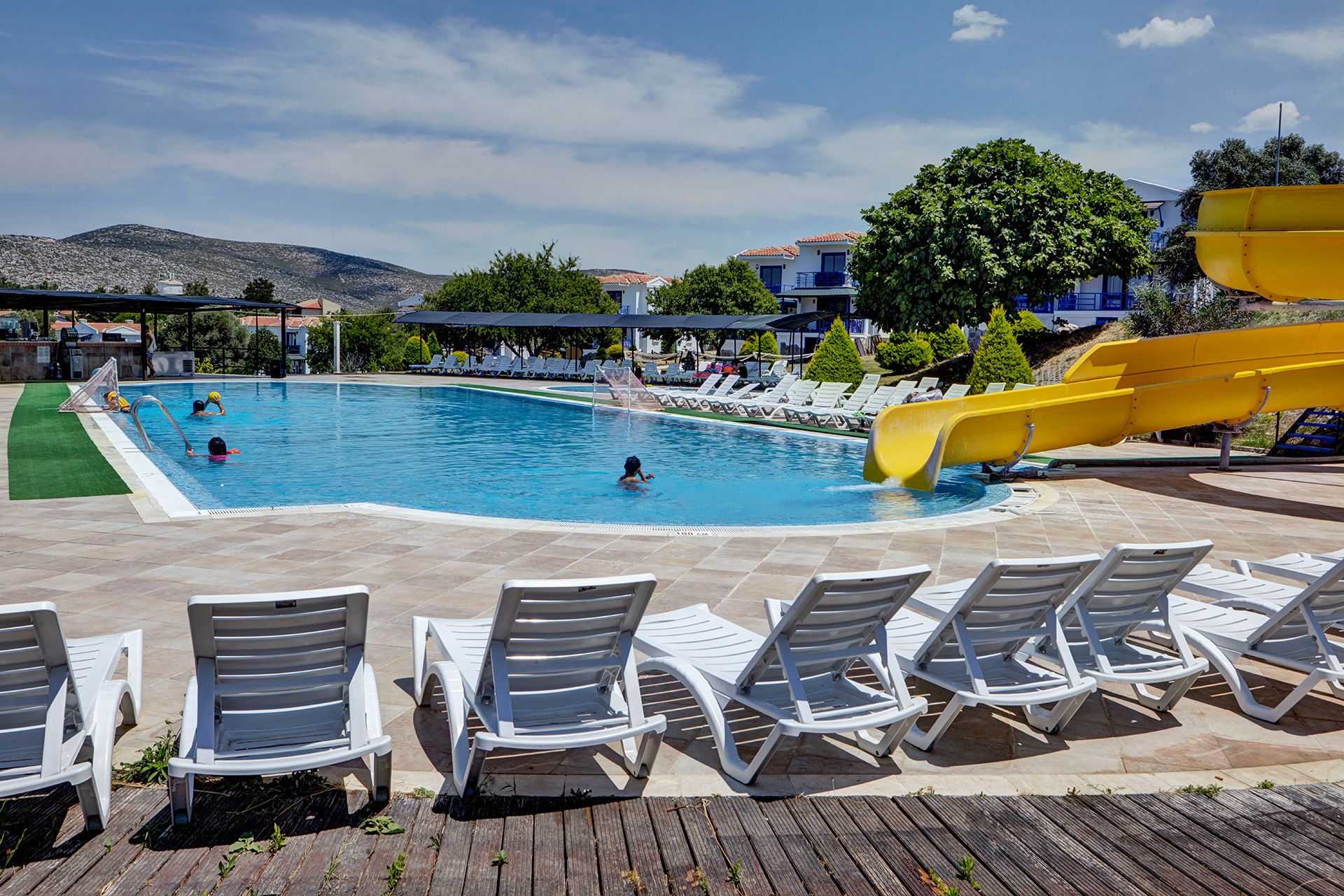 Piscina deschisă