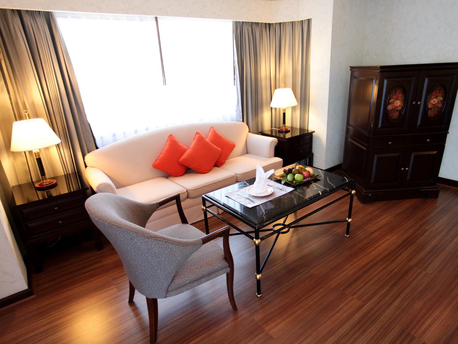 Executive Room