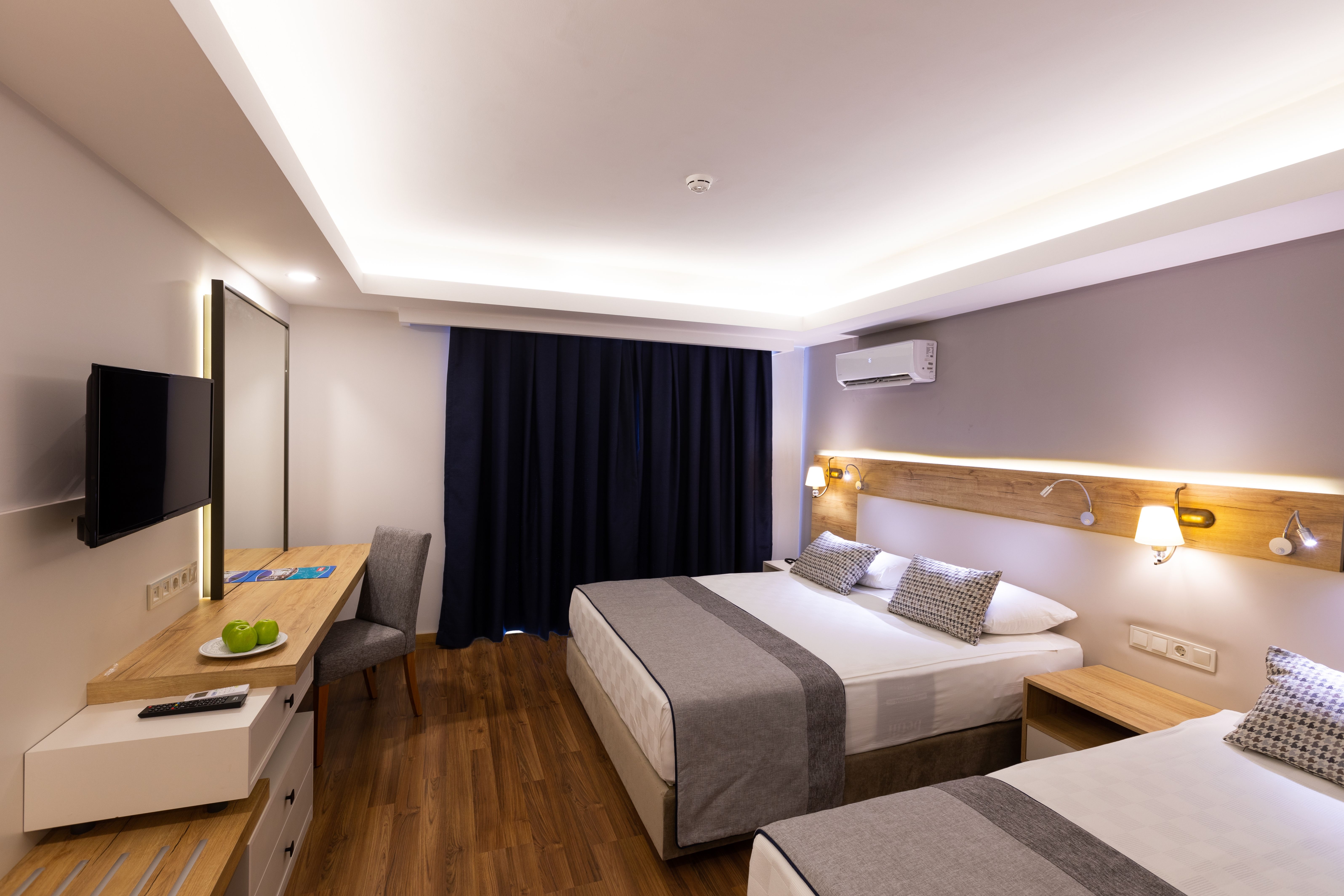 CLUB BUILDING STANDART ROOM
