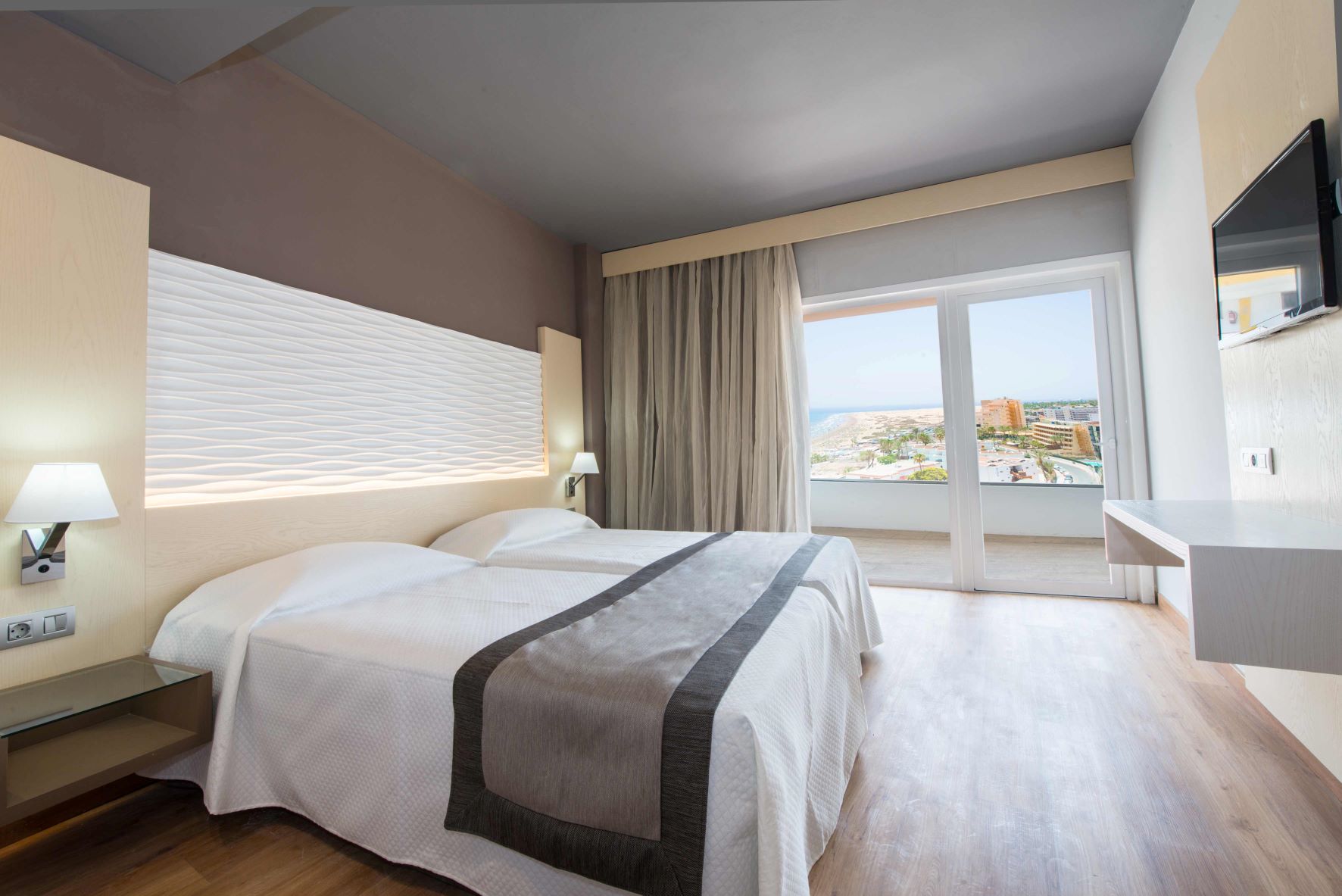 DOUBLE ROOM SEA VIEW WITH BALCONY OR TERRACE