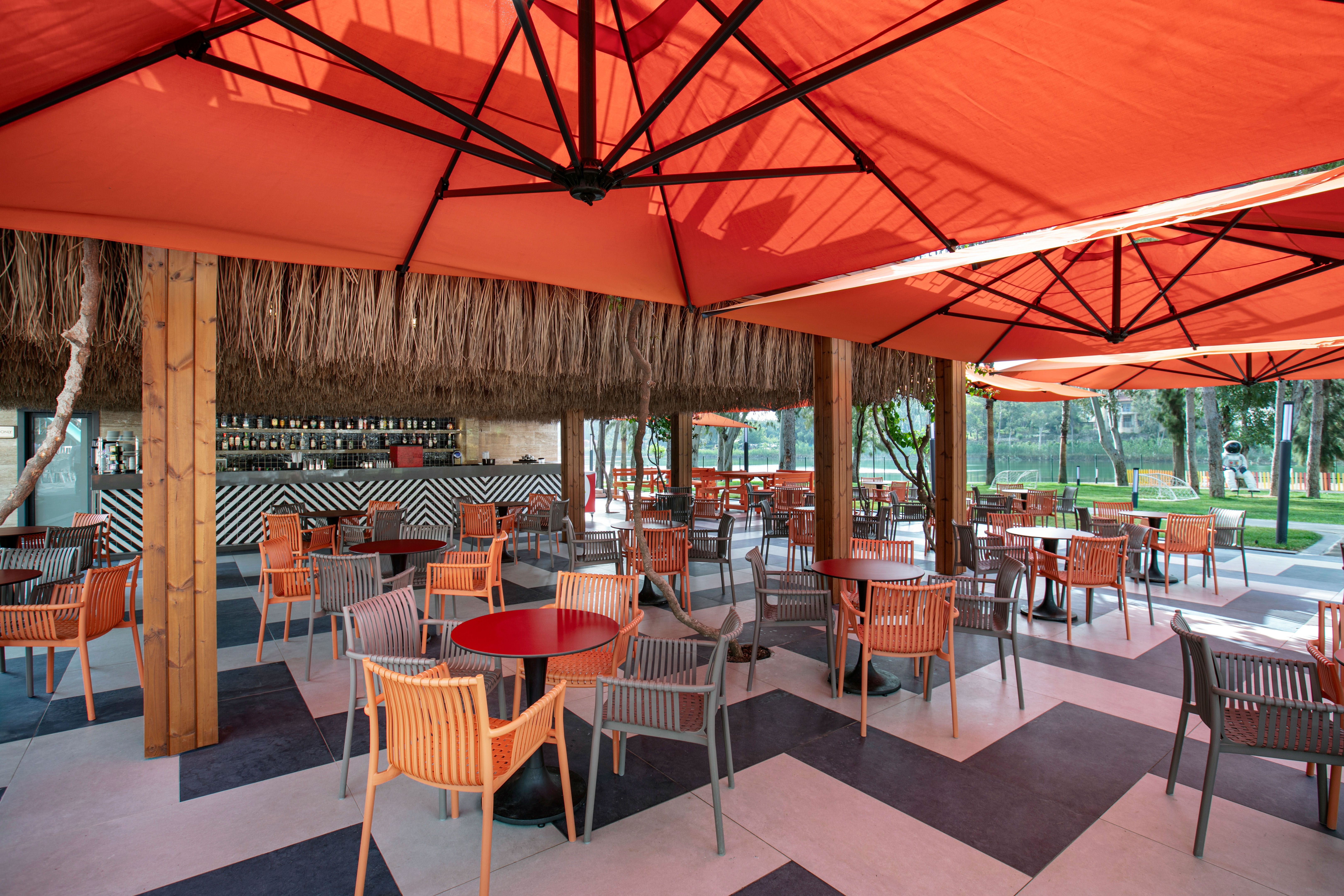 Aqua Bar