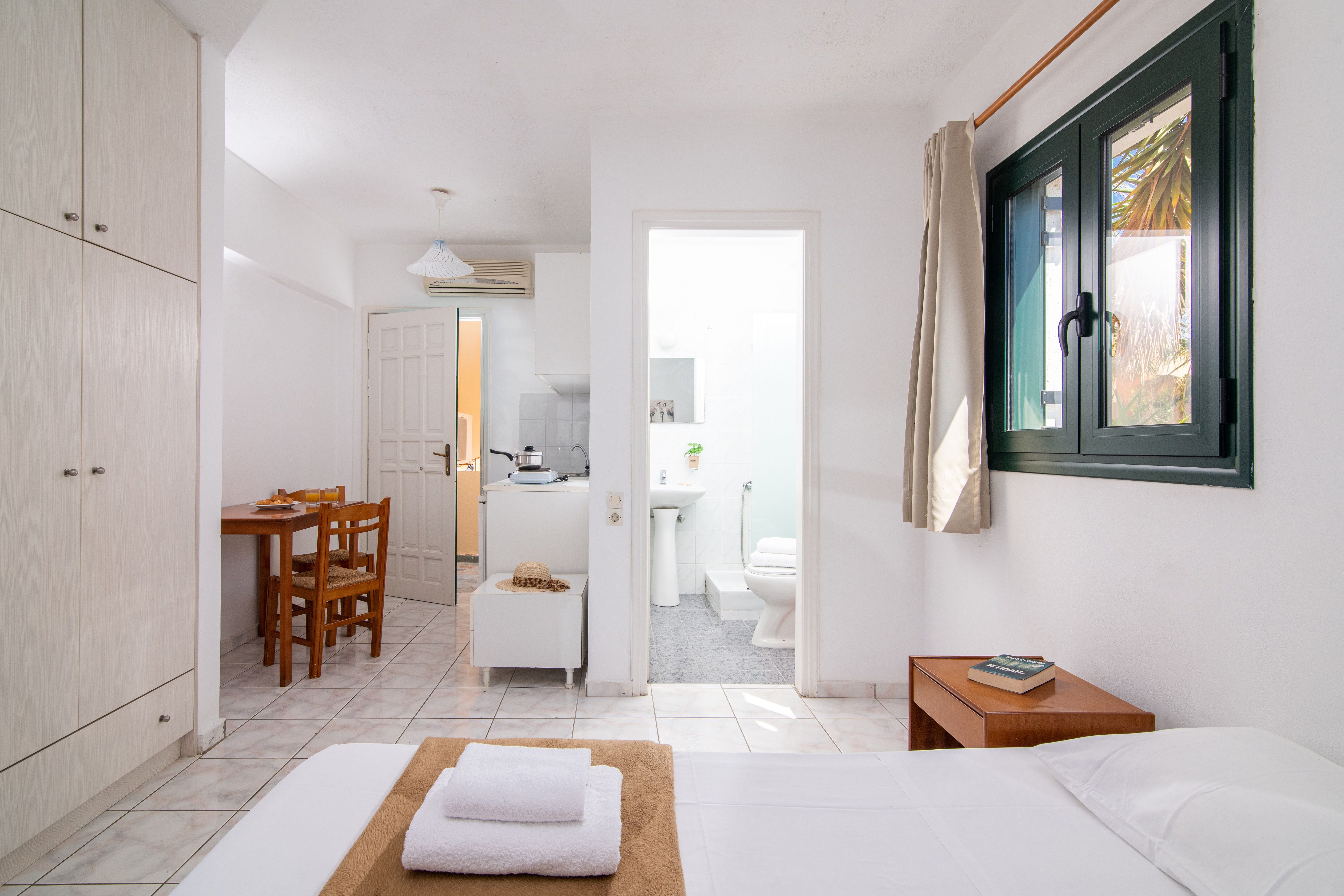 Studio with Sea View