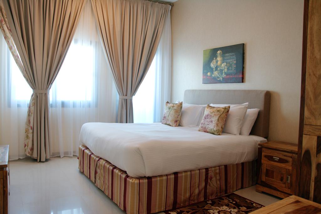 Three Bedroom Apartments