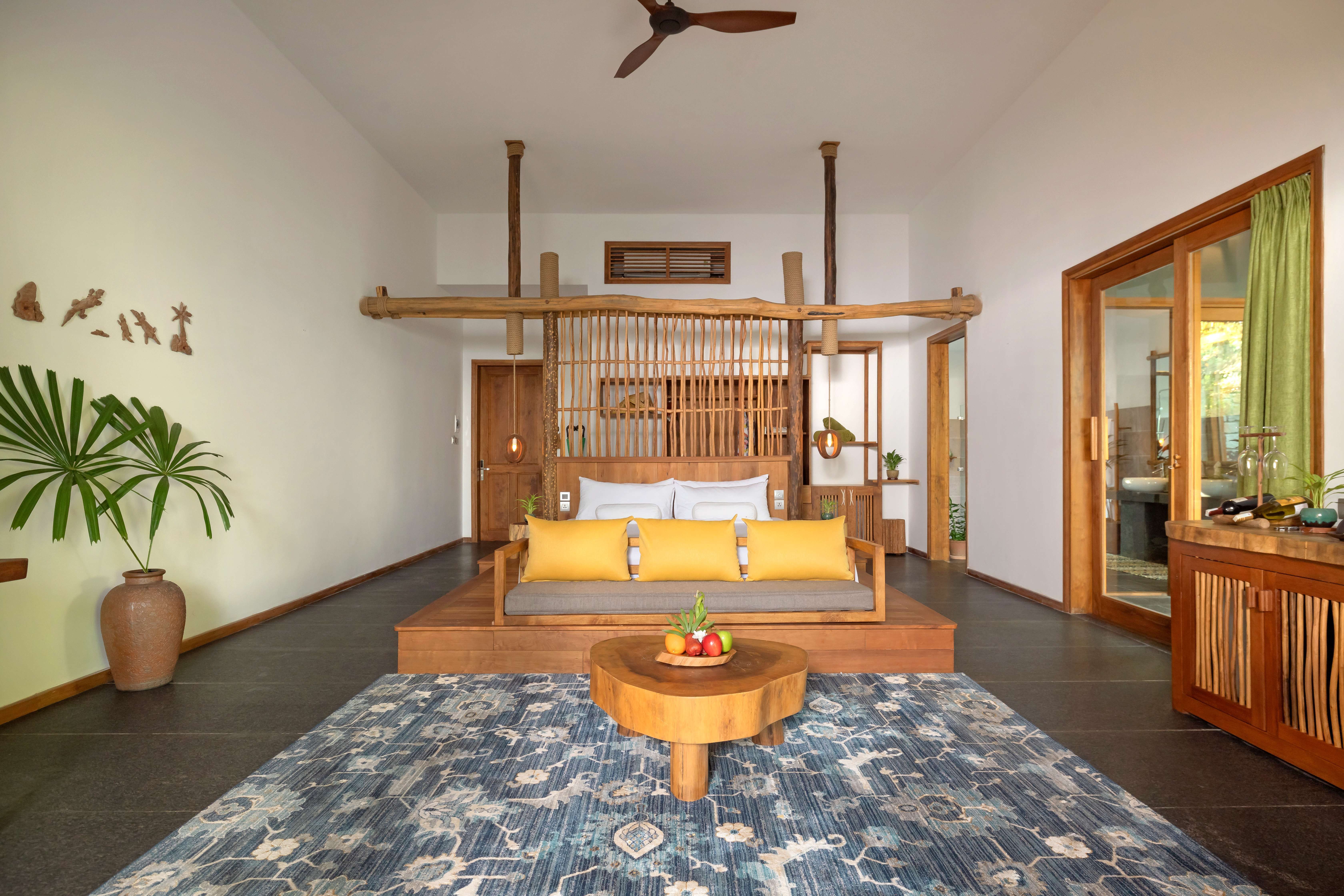 HILLSIDE POOL VILLA