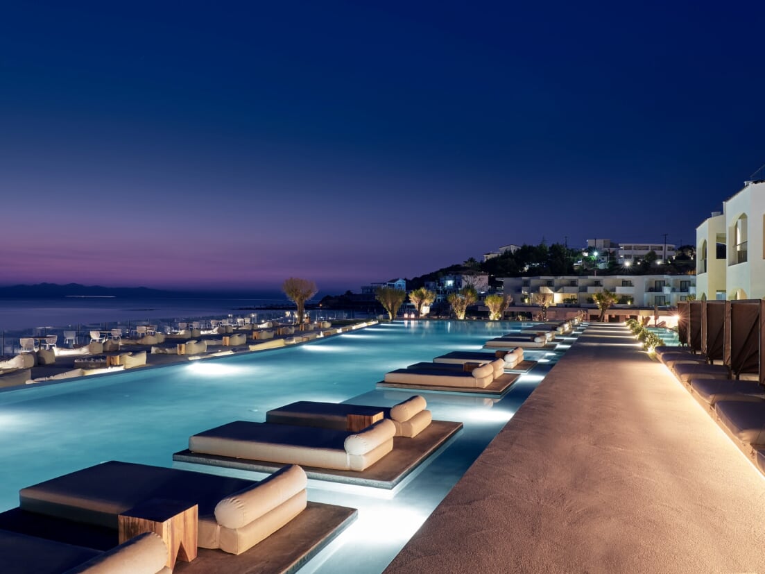 Piscina deschisă