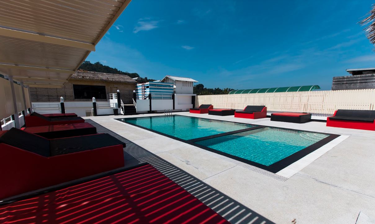 Piscina deschisă