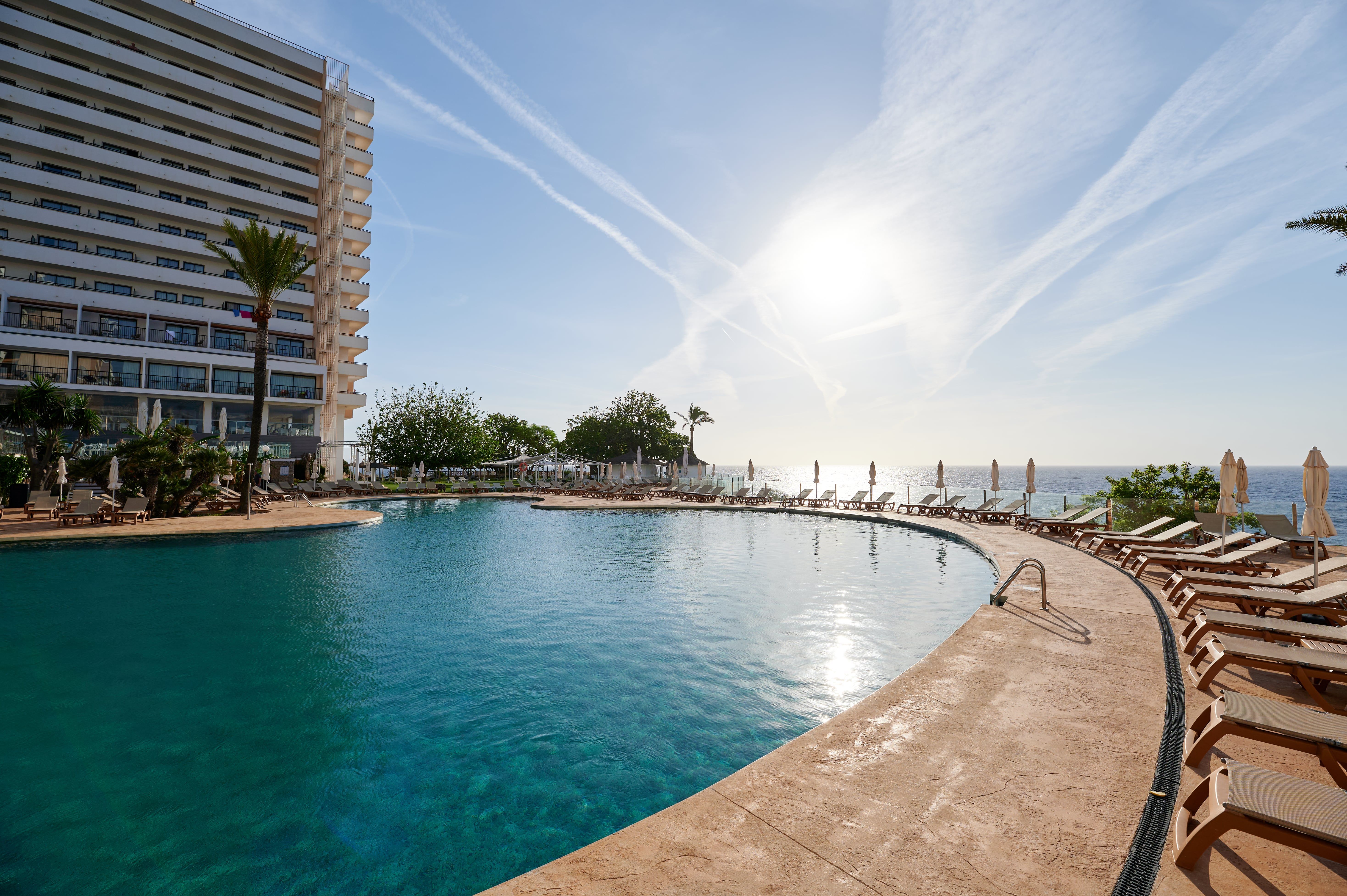 Piscina deschisă
