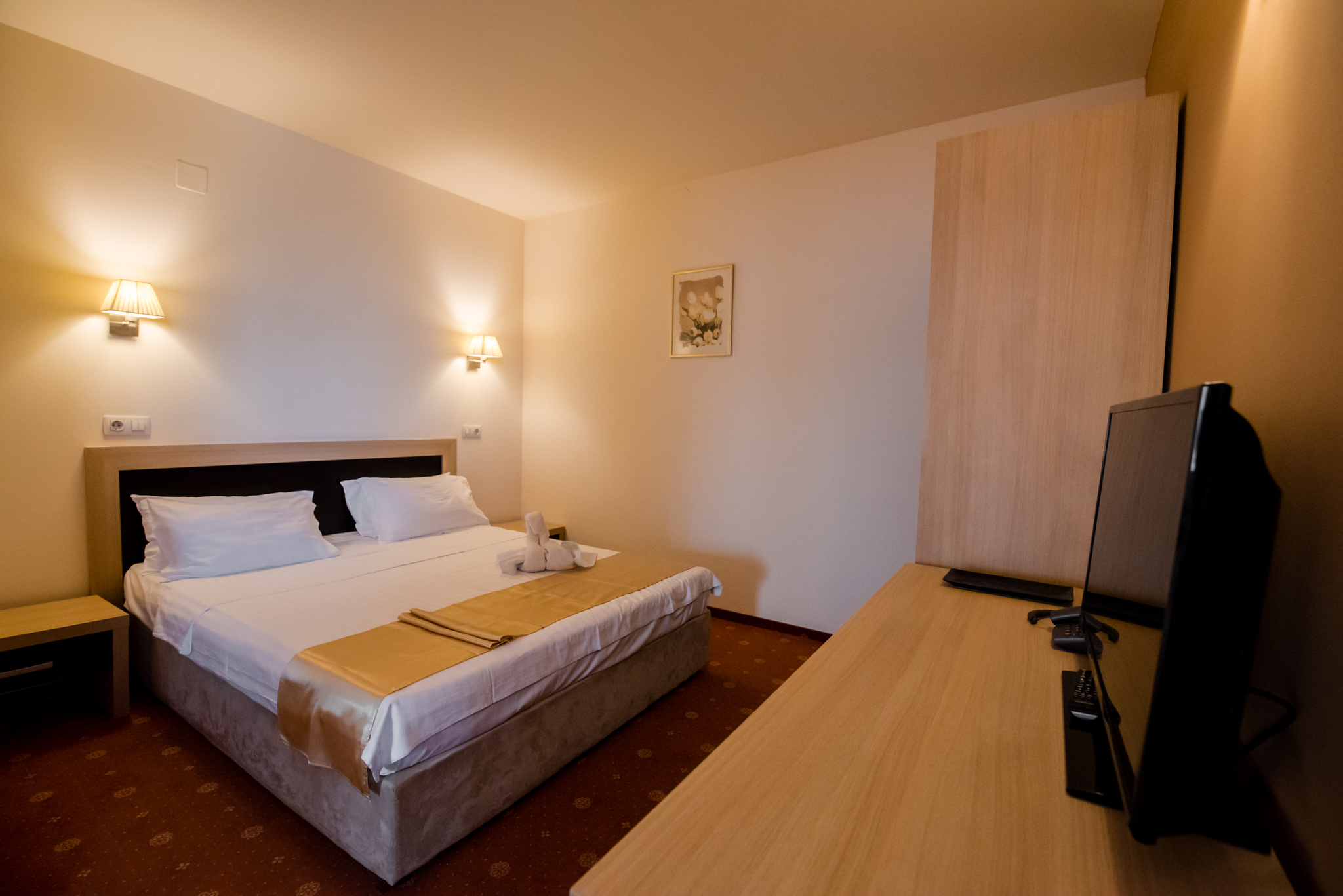 Business King Room