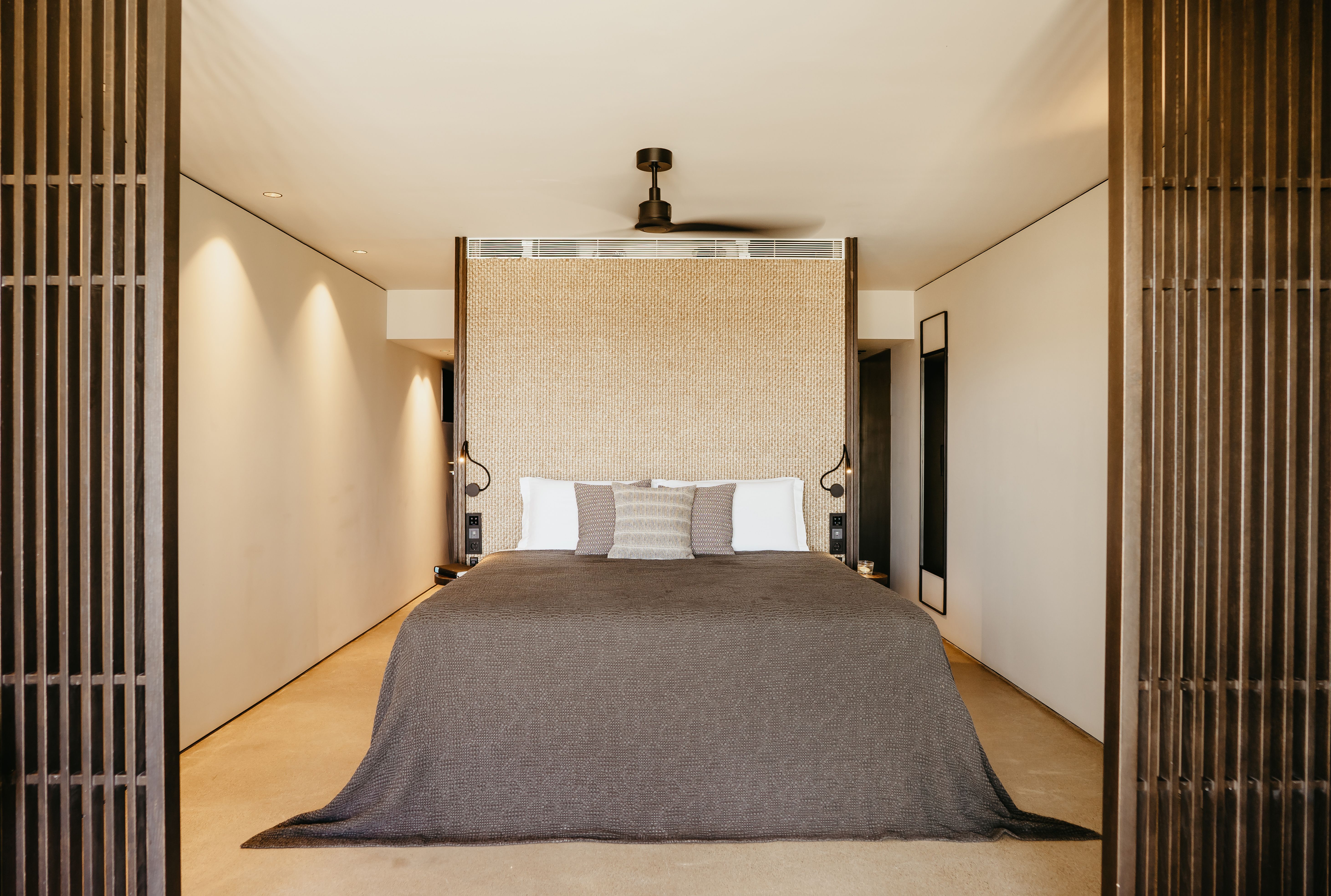F ZEEN JUNIOR SUITE SEA VIEW WITH GARDEN