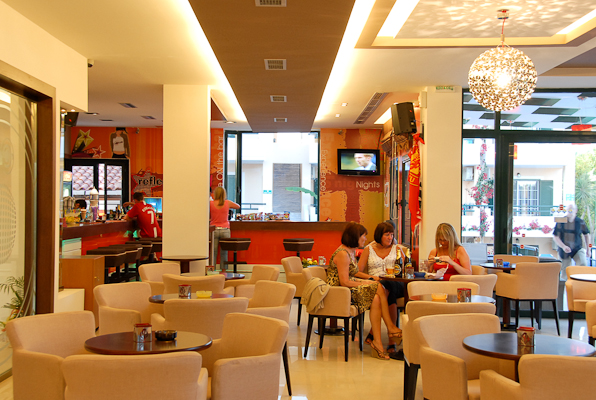 Zakynthos, Hotel Oscar, lobby, bar.jpg