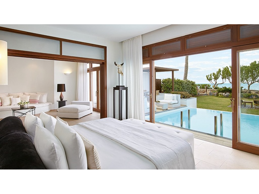 Villa Presidential Sea Front With Private Heated Pool And Garden