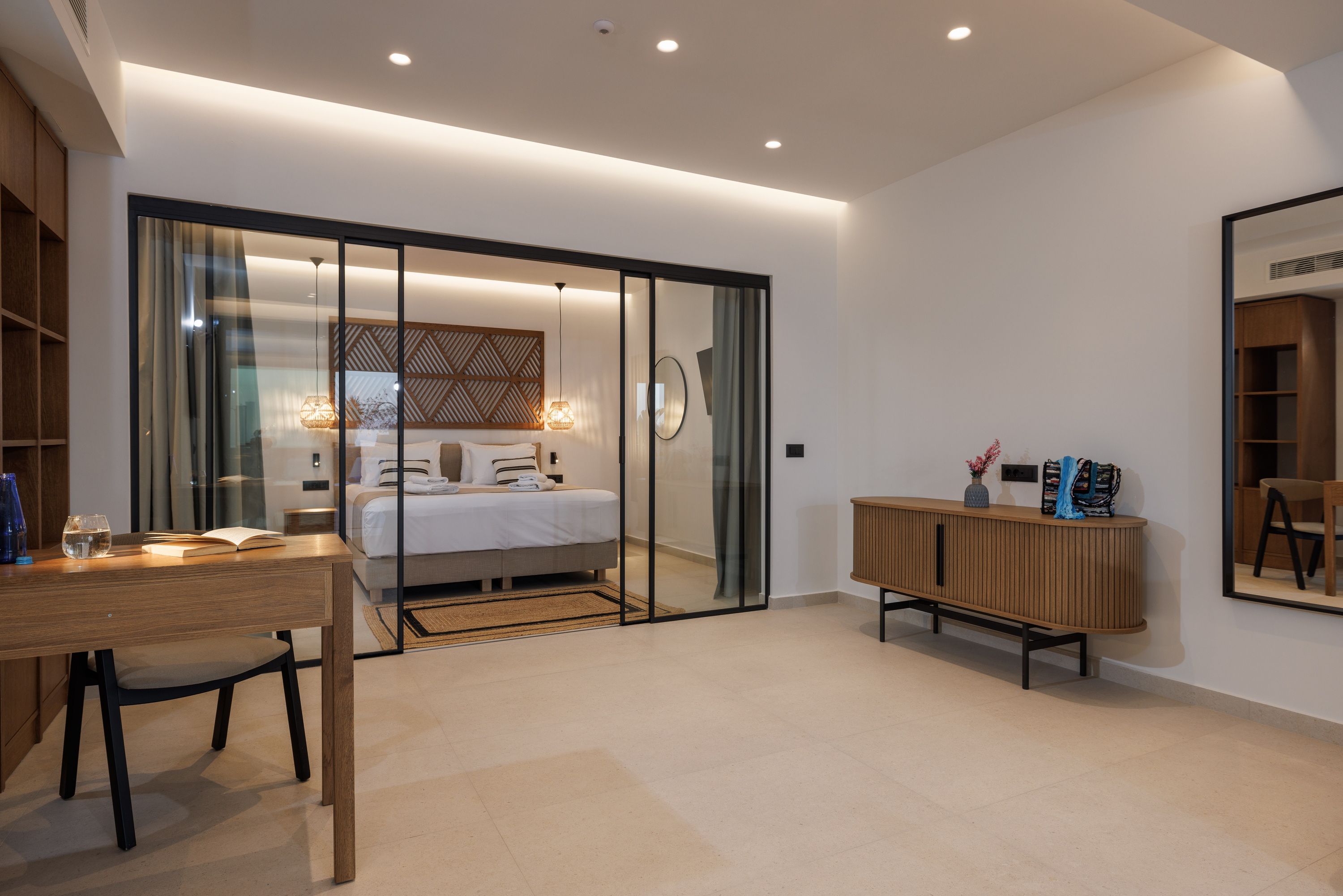 Deluxe Suite with Private Pool