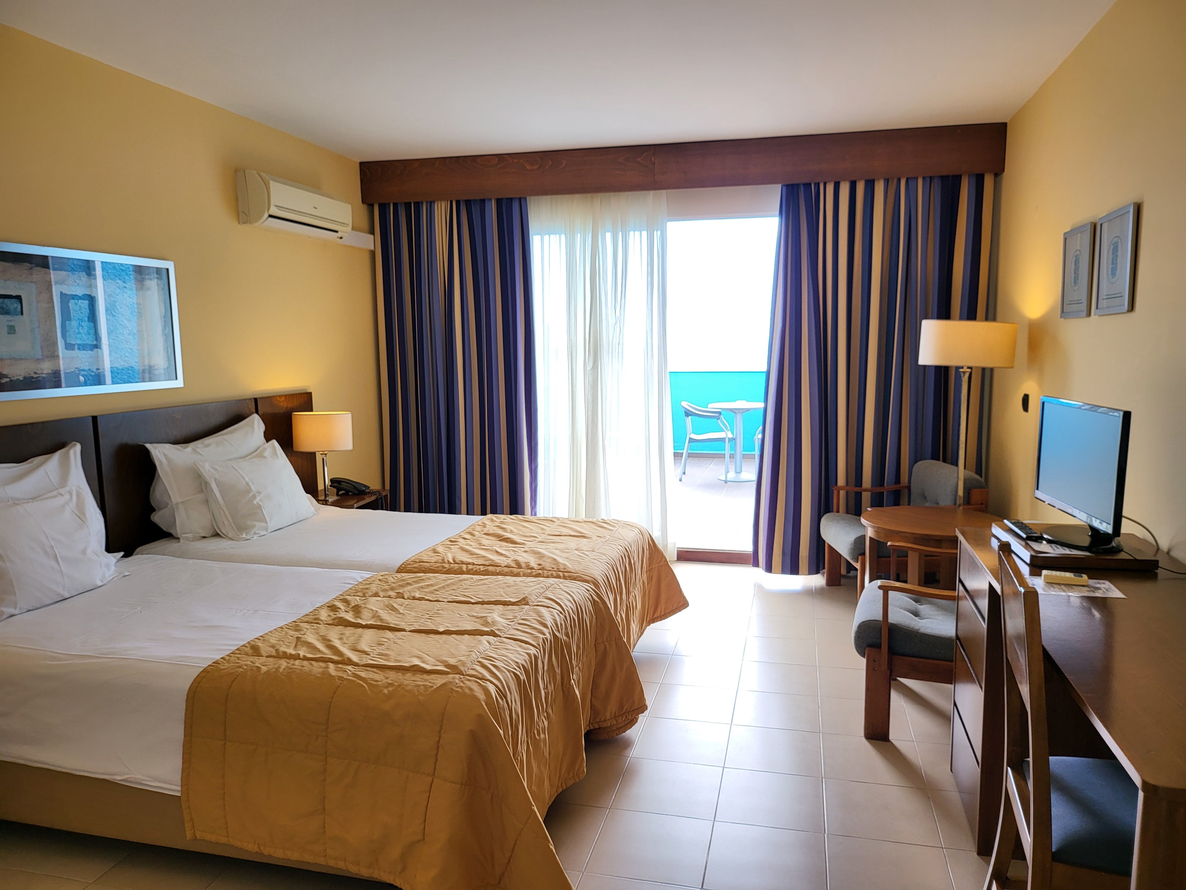 SS- STUDIO SEA VIEW