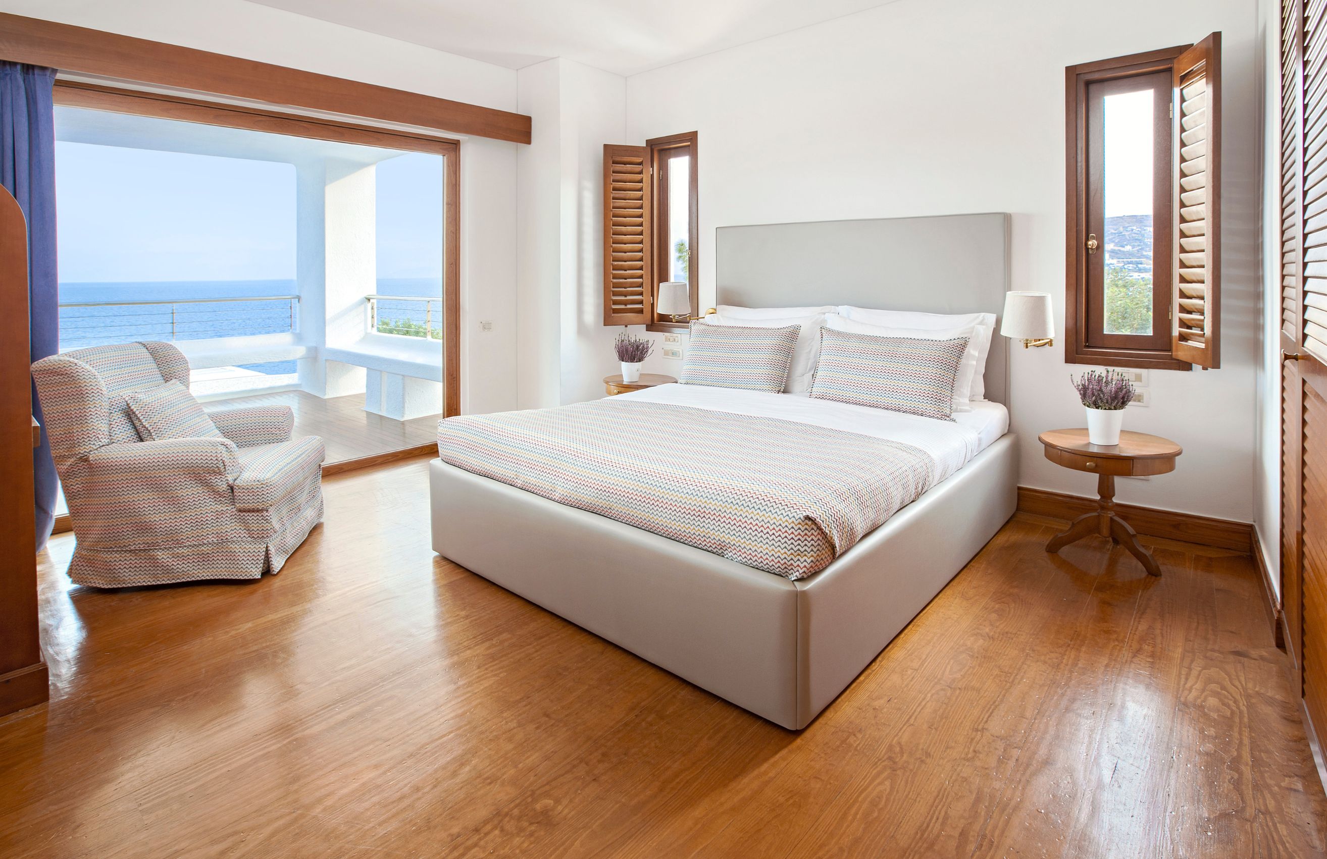 PREMIUM HOTEL/ BUNGALOW SUITE SEA VIEW 