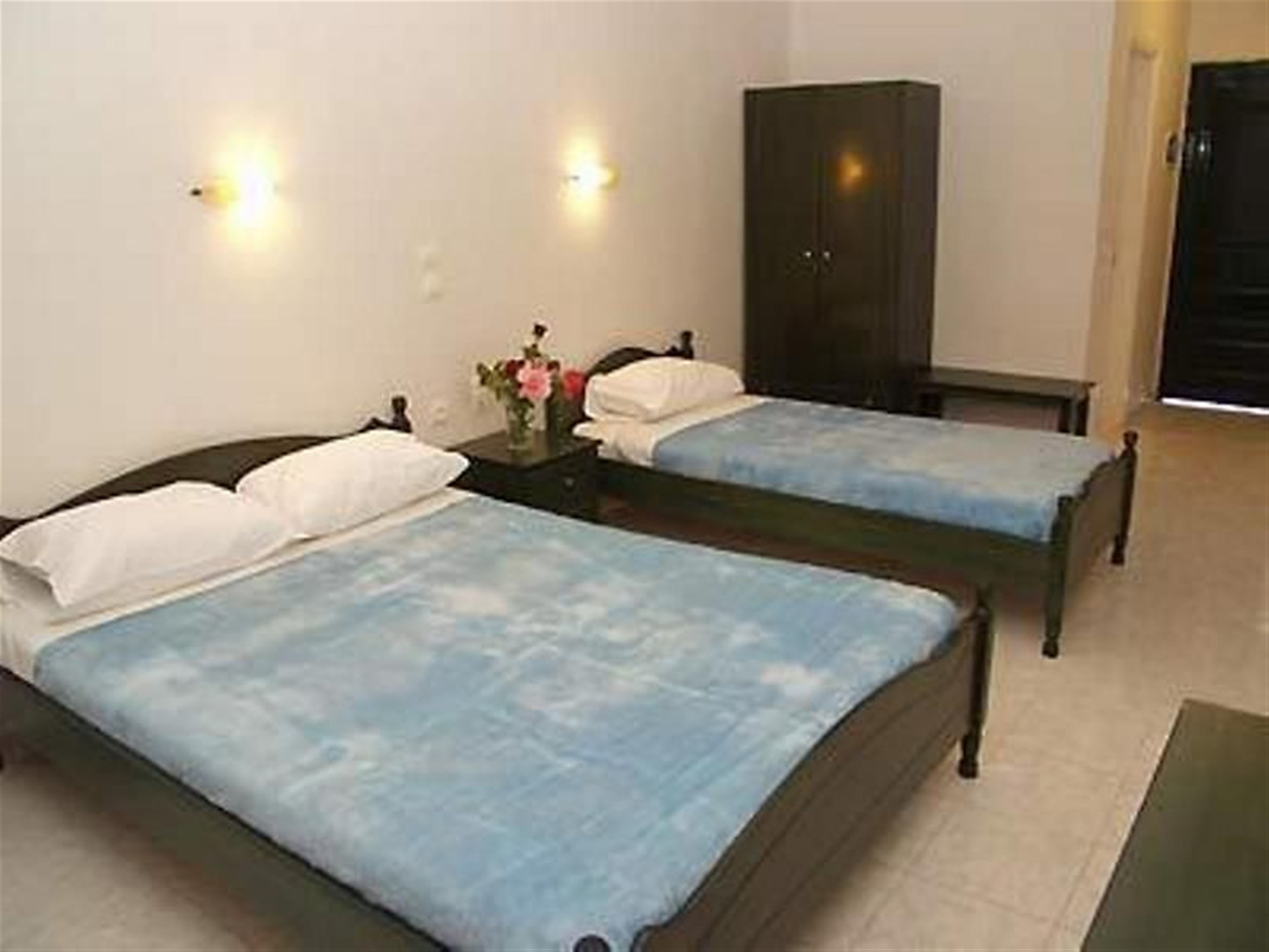 DOUBLE - TWIN ROOM