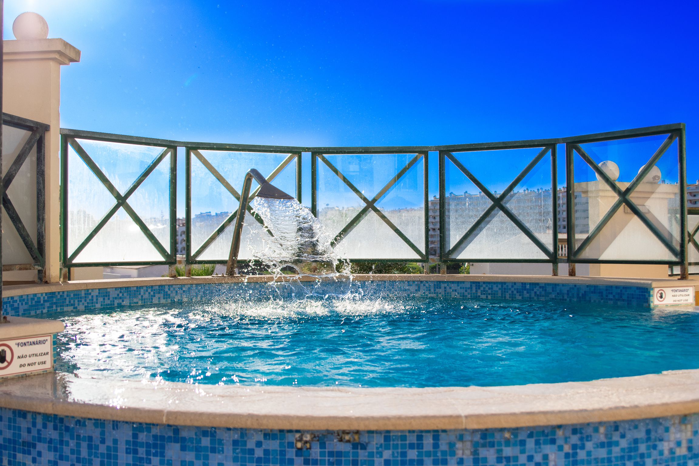 Piscina deschisă