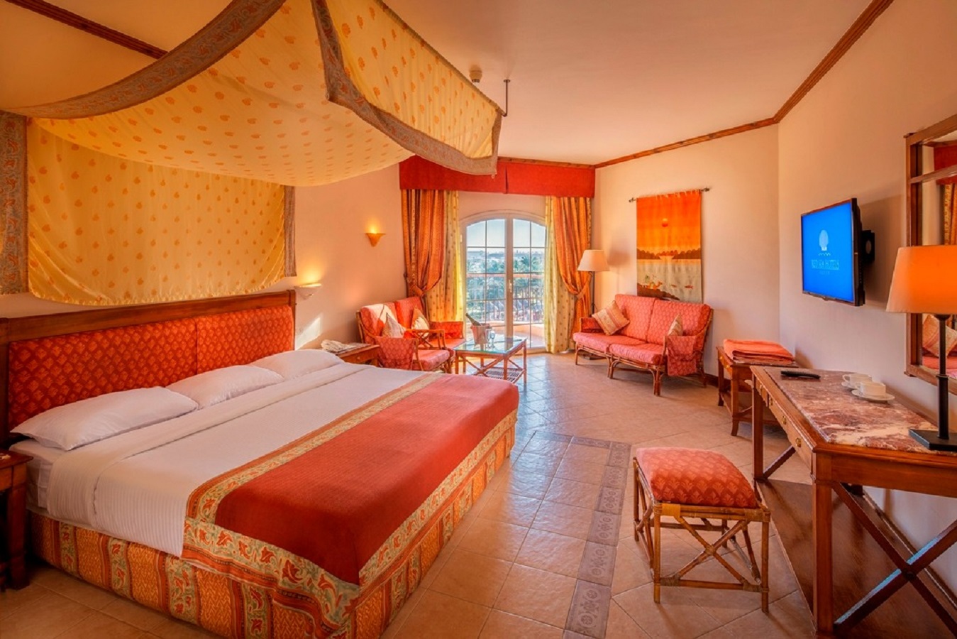 JUNIOR SUITE