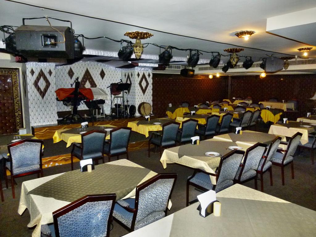 AL MAHA CAFE RESTAURANT