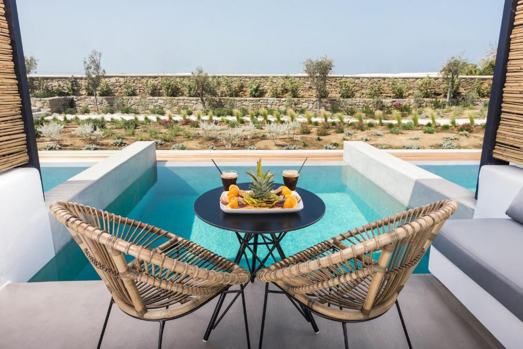 Junior Suite with Private Pool