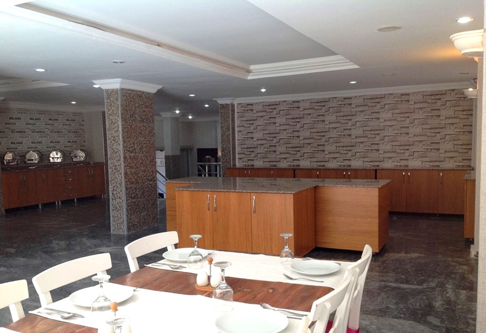ANA RESTORAN
