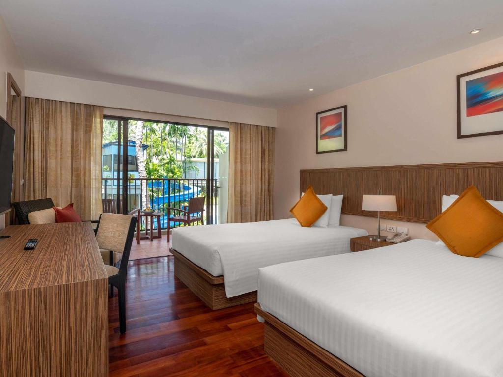 TWO-BEDROOM SUITE
