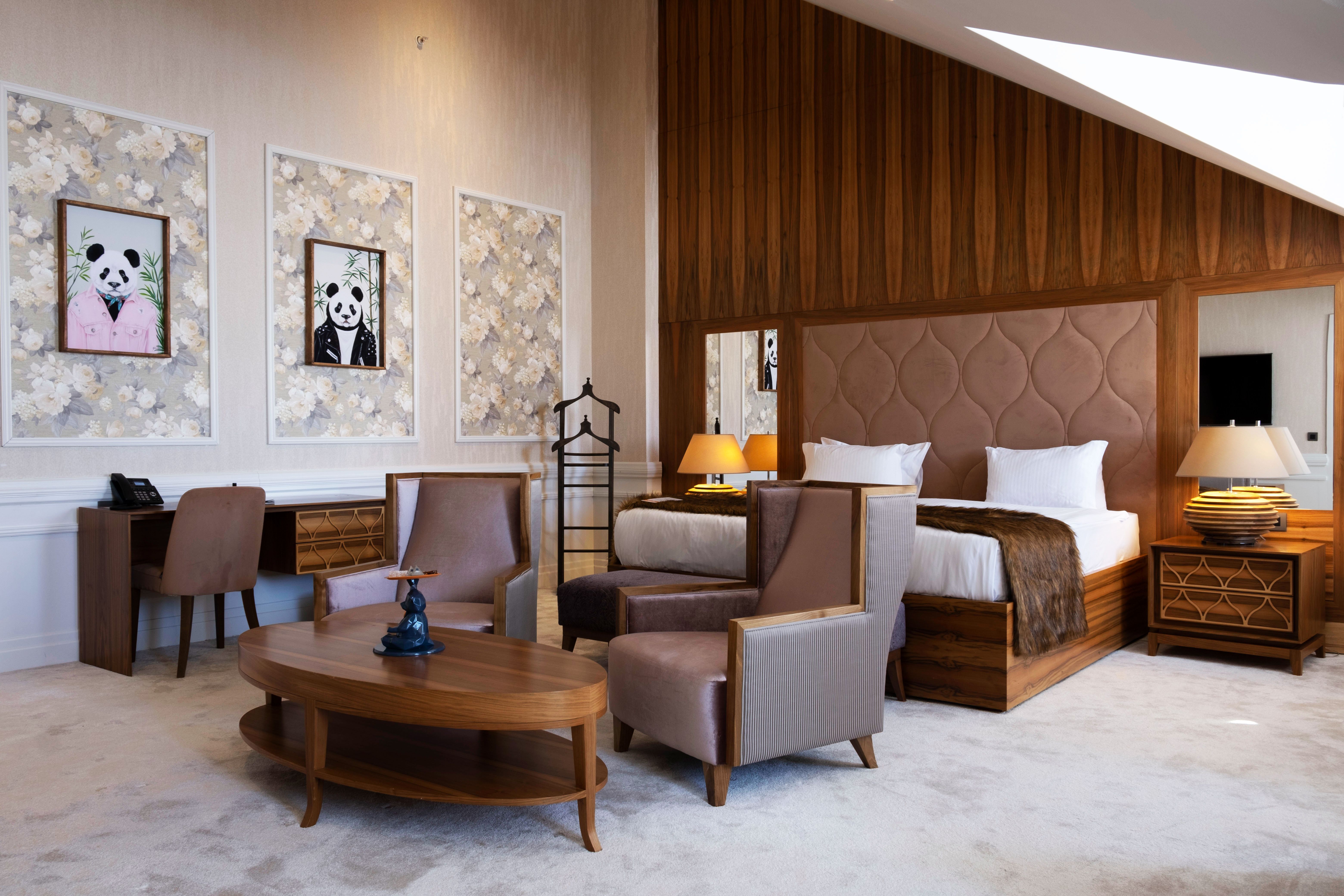 KING SUITE