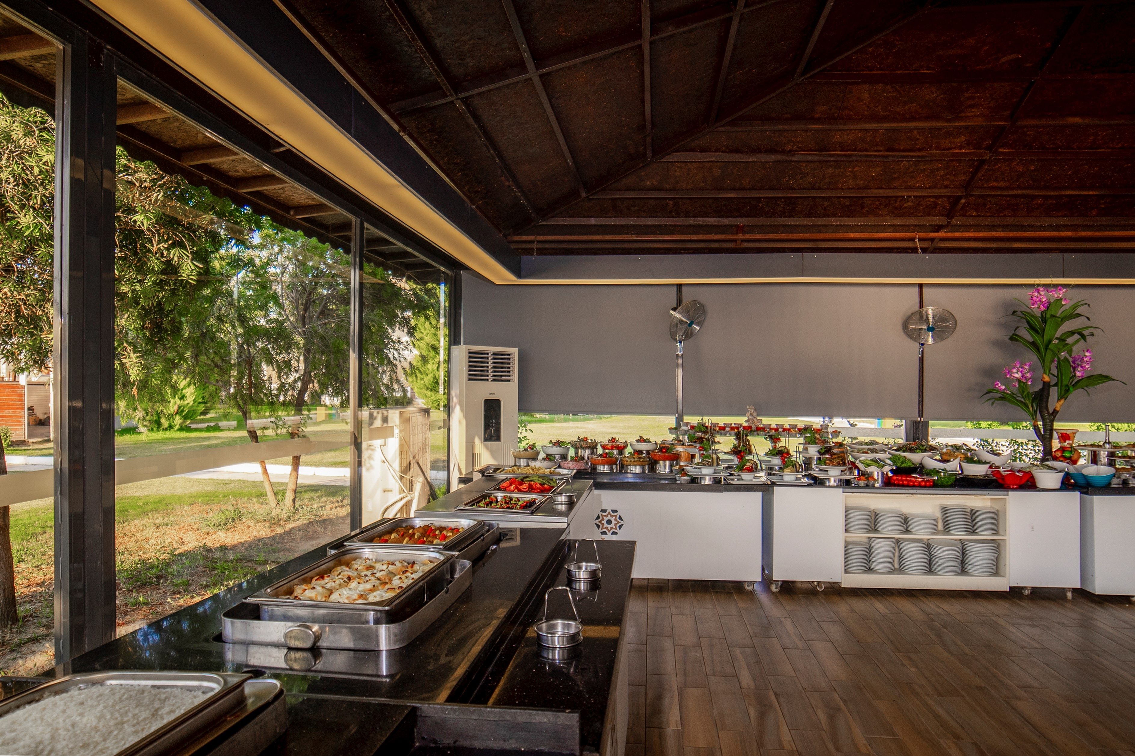 Main Restorant