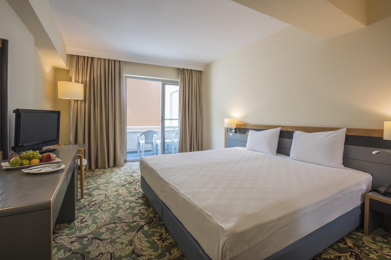 MARINA HOTEL AND SUITES 6.jpg
