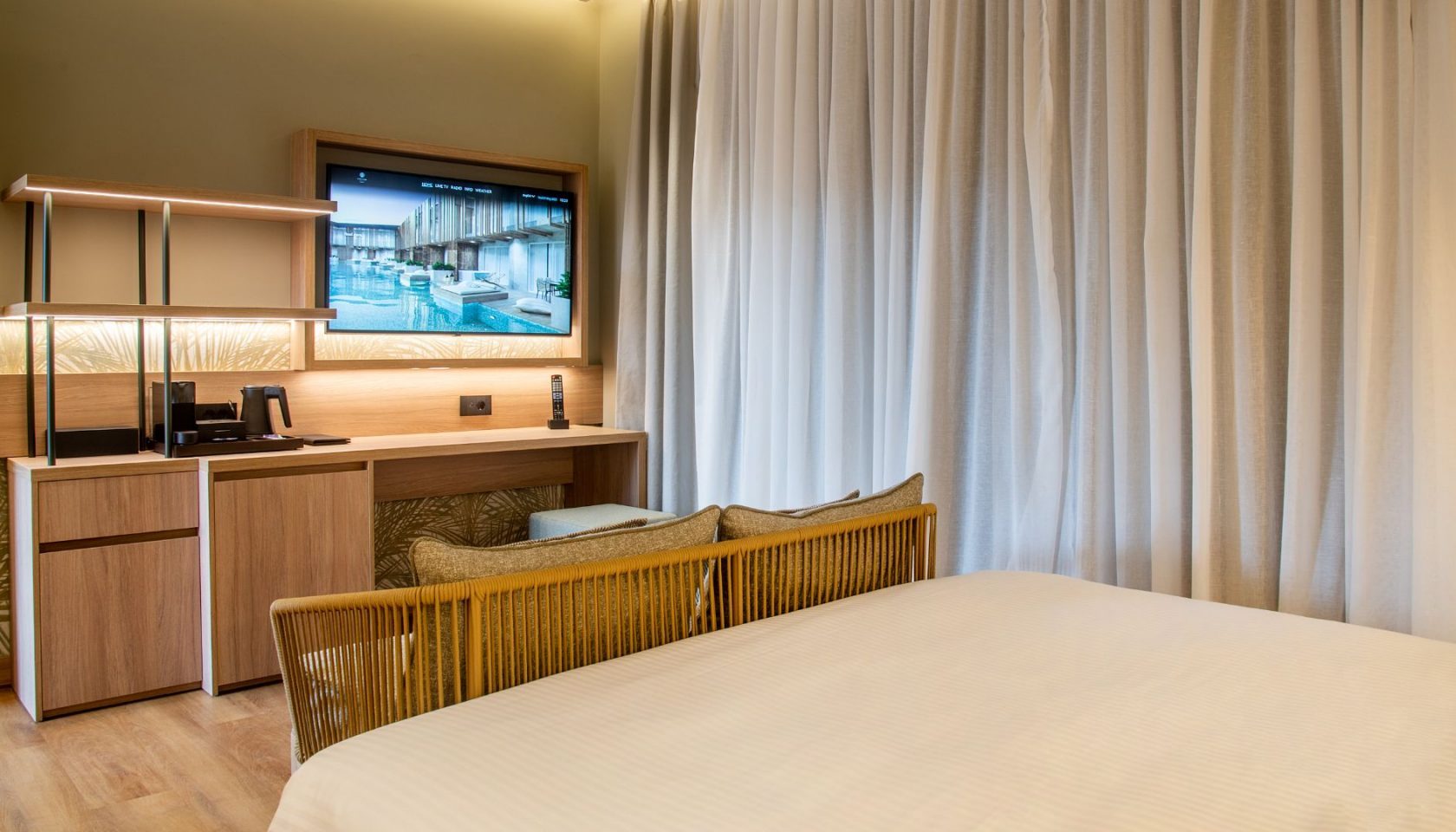 Classic Double Room Side Sea View