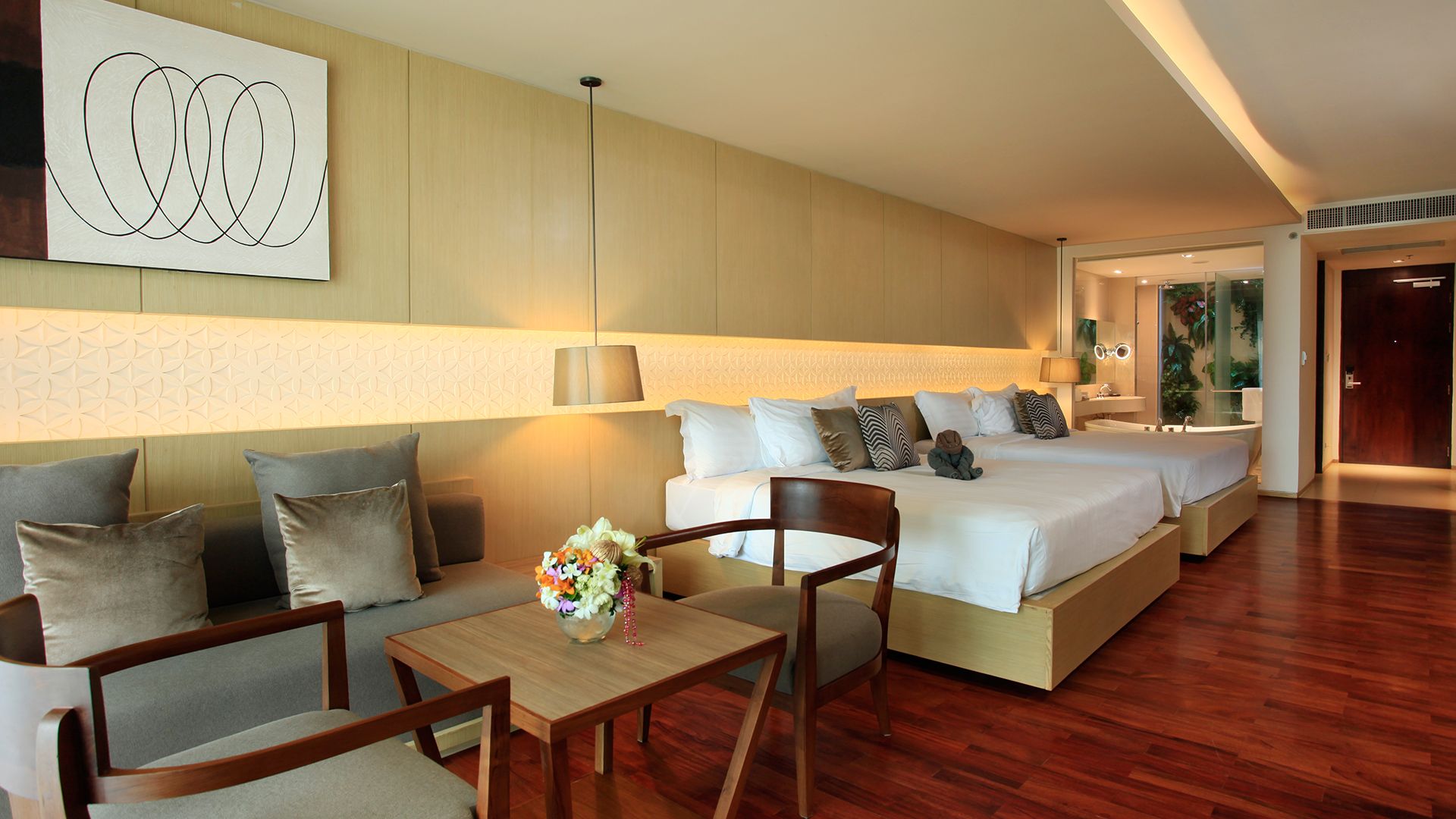 Sunset Grand Deluxe