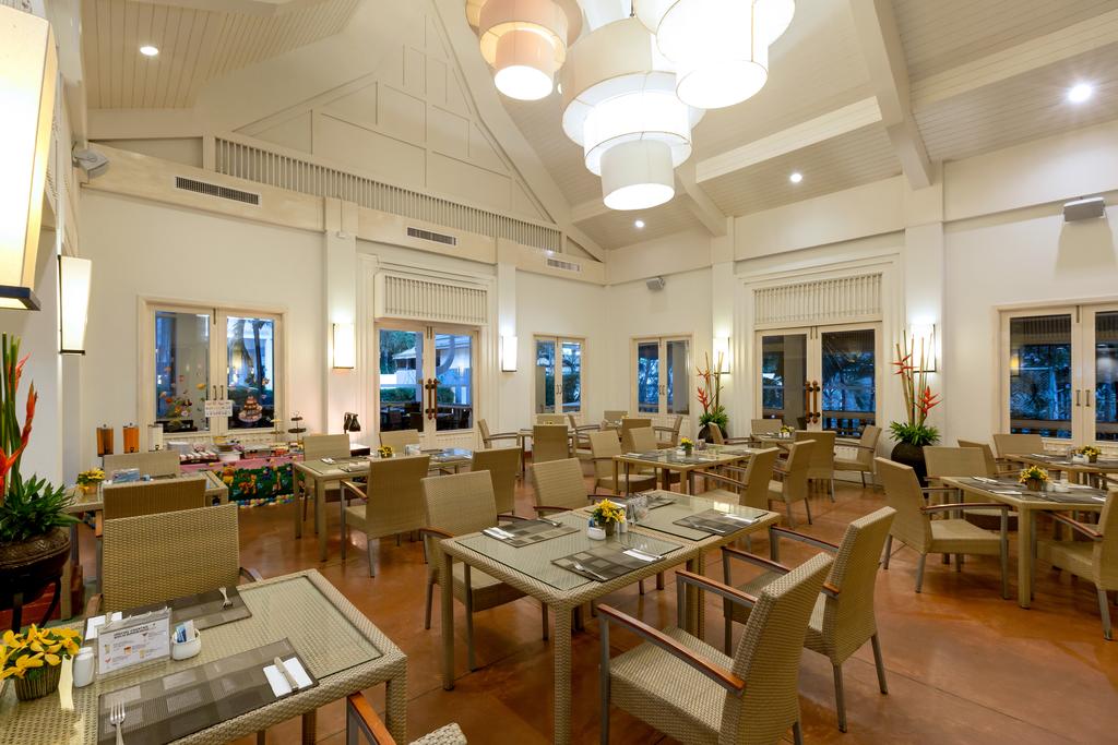 Seasons Restaurant