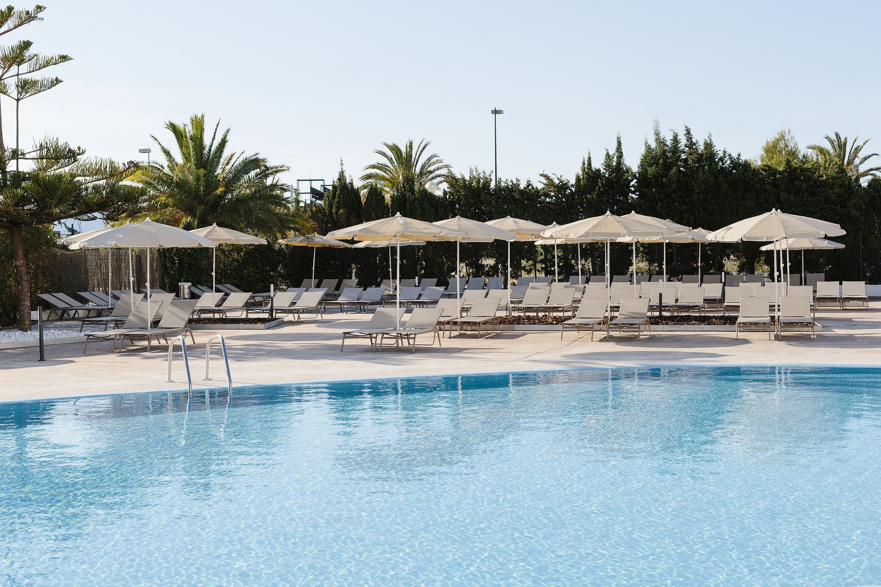 Piscina deschisă