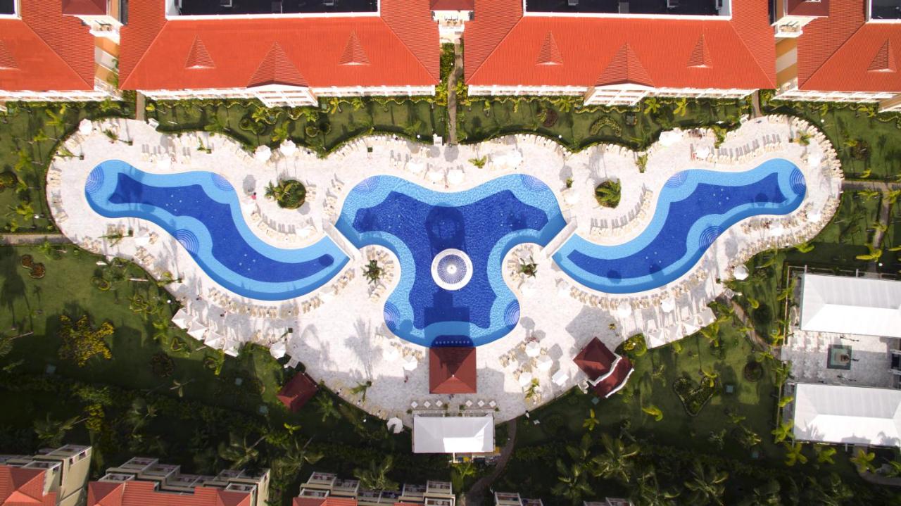 Piscina deschisă