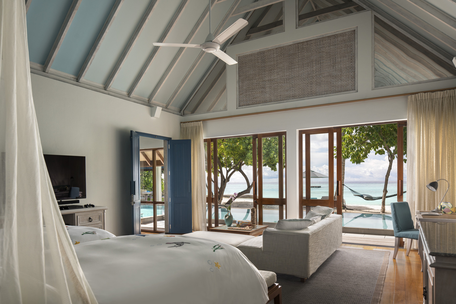 TWO-BEDROOM OCEANFRONT BUNGALOW WITH POOL