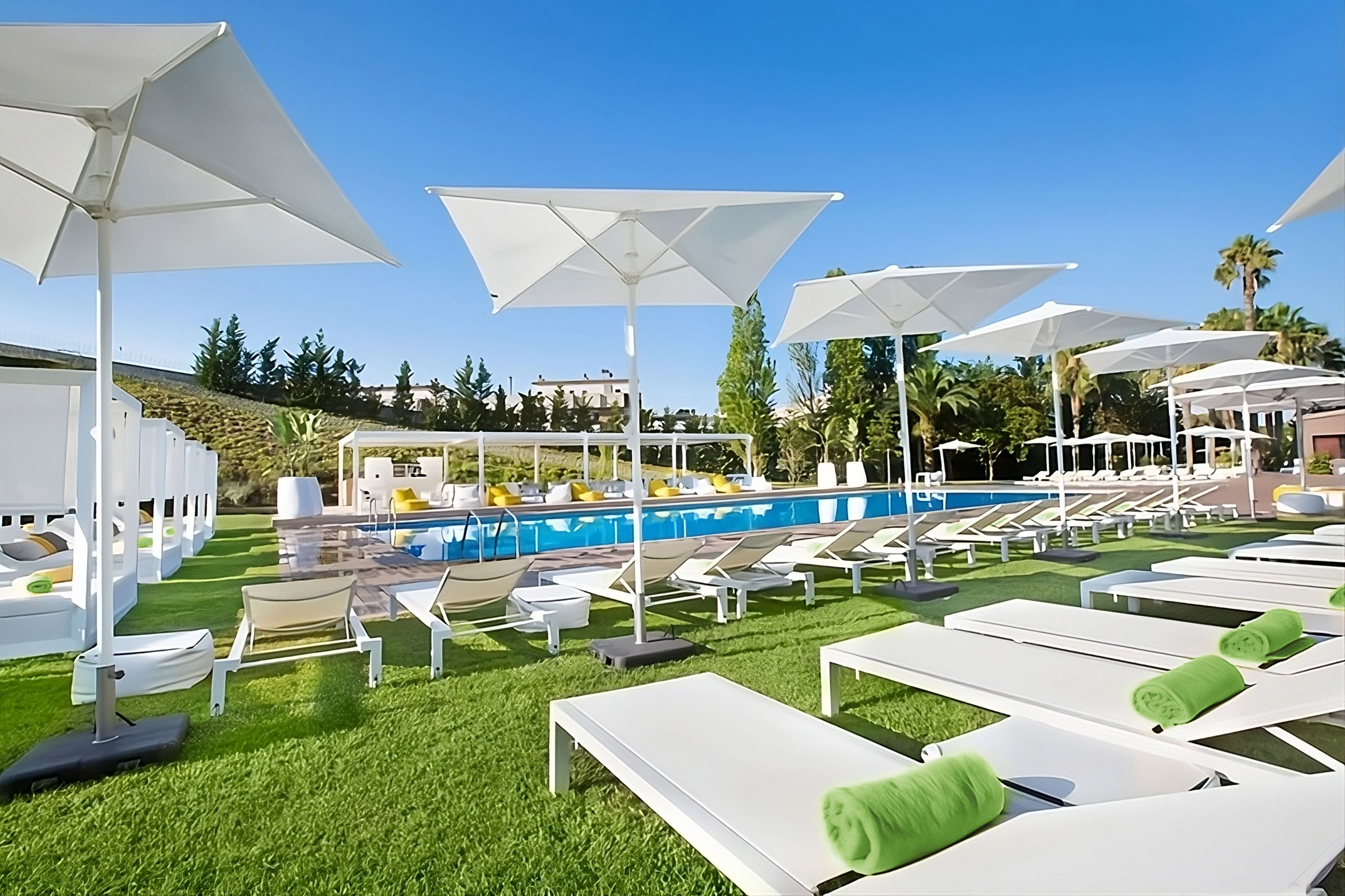 Piscina deschisă