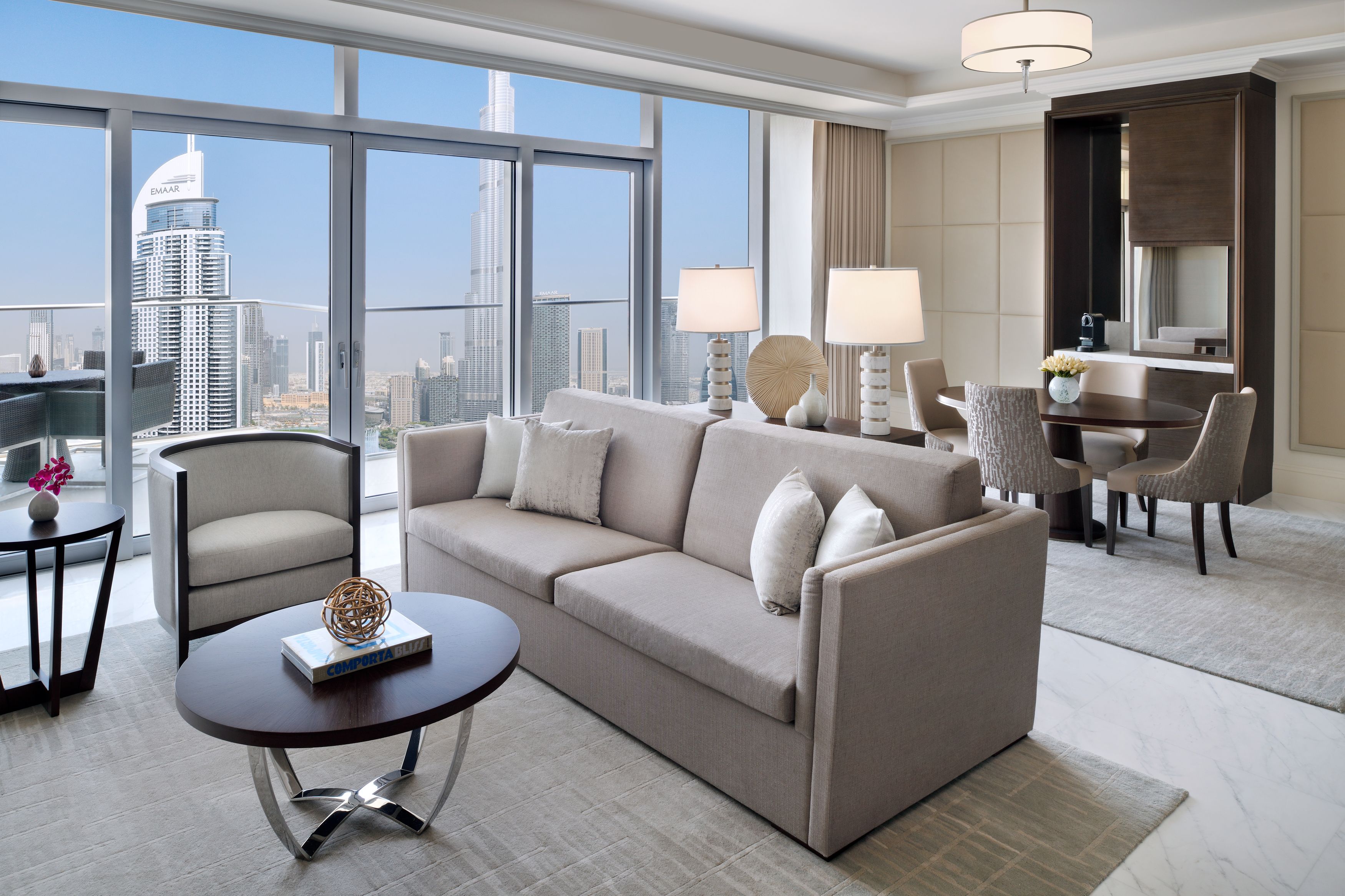 EXECUTIVE SUITE BURJ KHALIFA AND FOUNTAIN VIEW