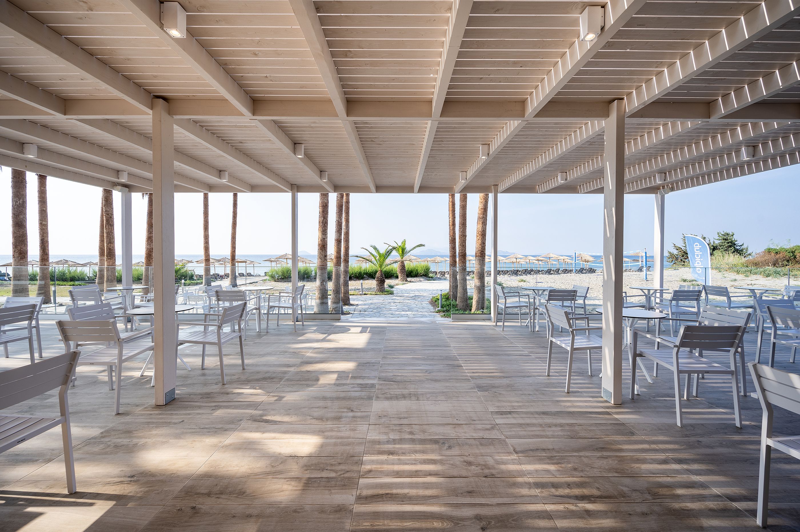 Let's Sea Beach Bar