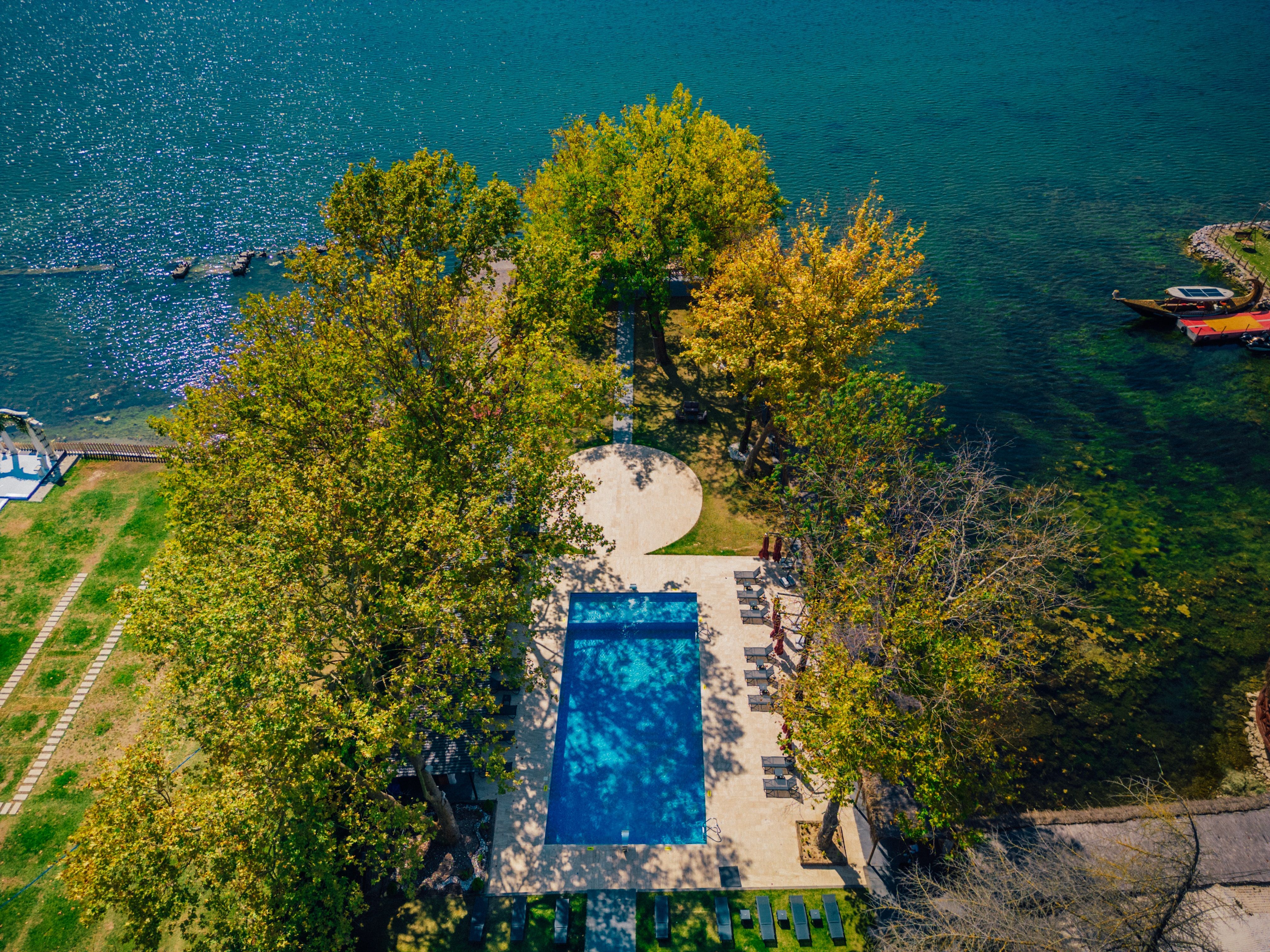 Piscina deschisă