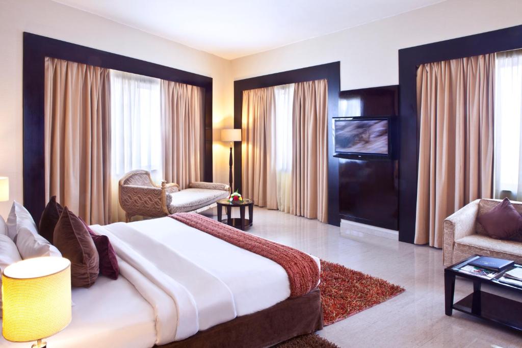 Executive Suite Room 