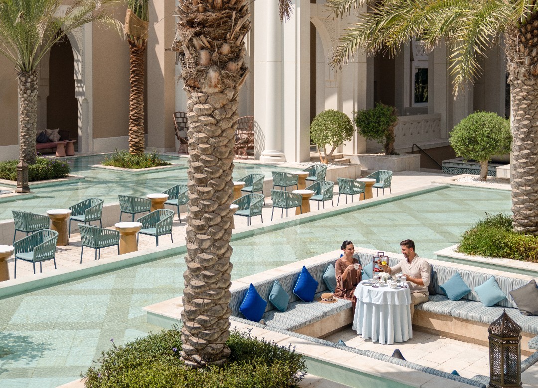 Farasha Lobby Bar