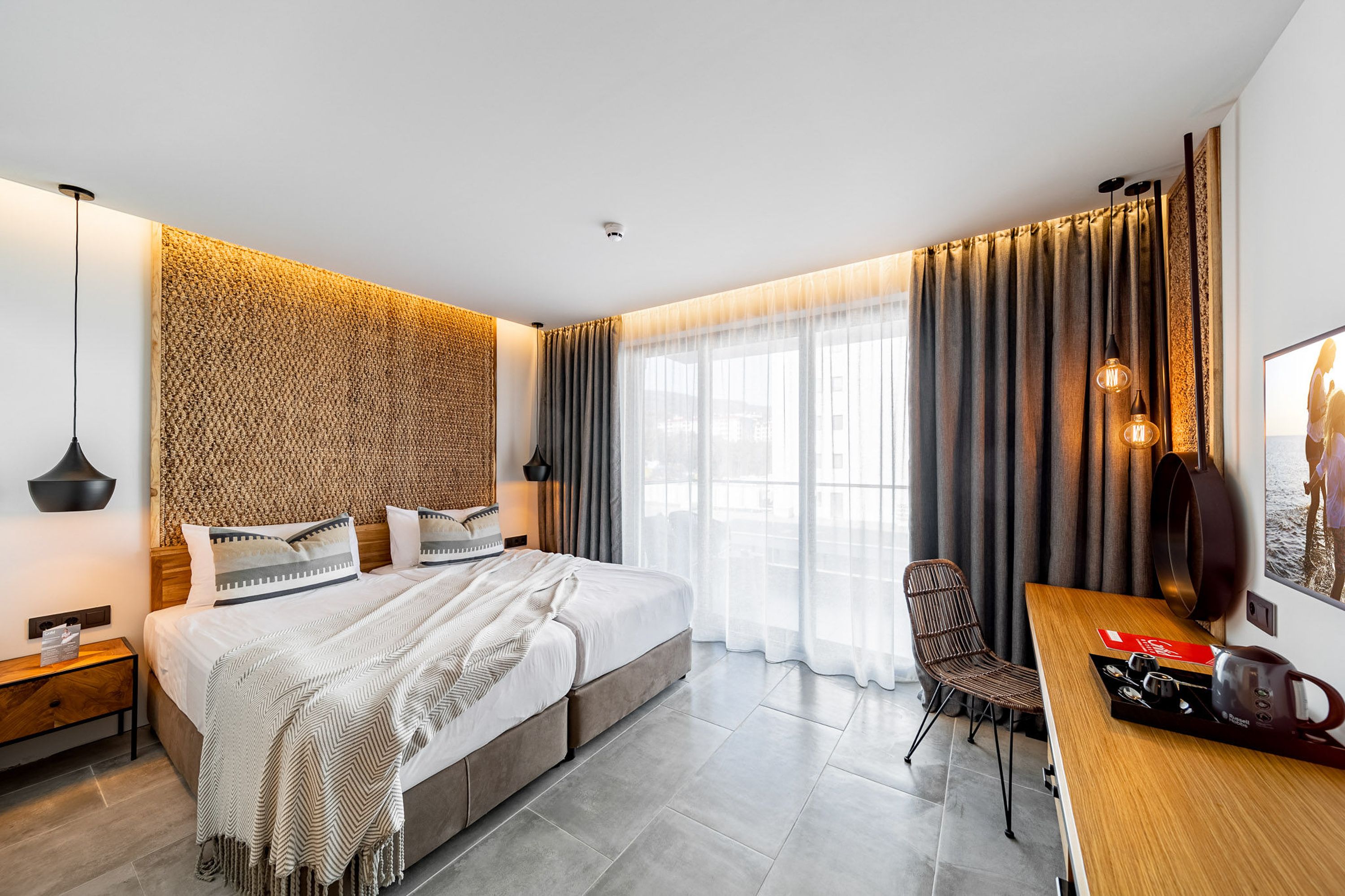SUITE SIDE SEA VIEW