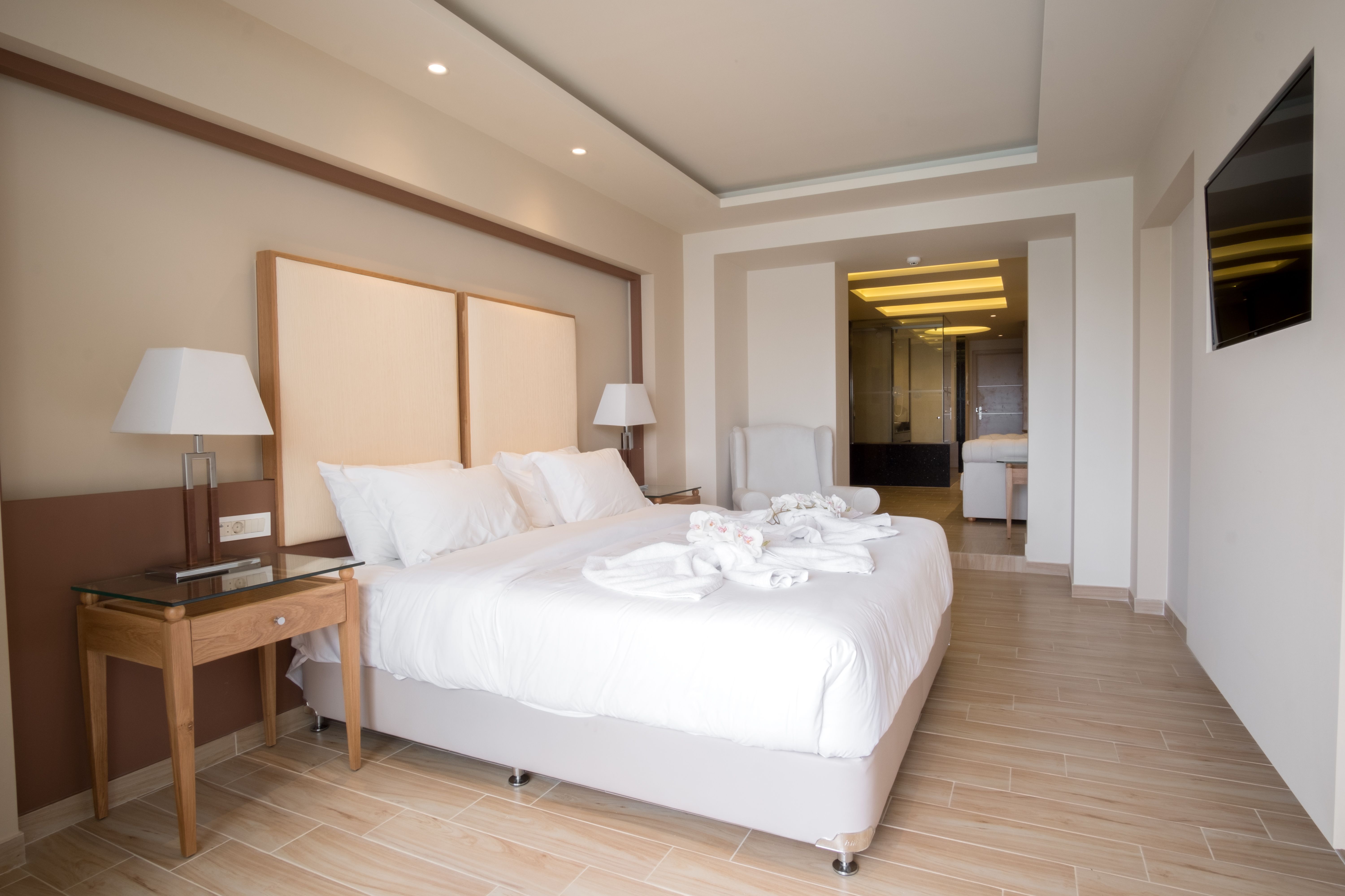 Suite with private pool