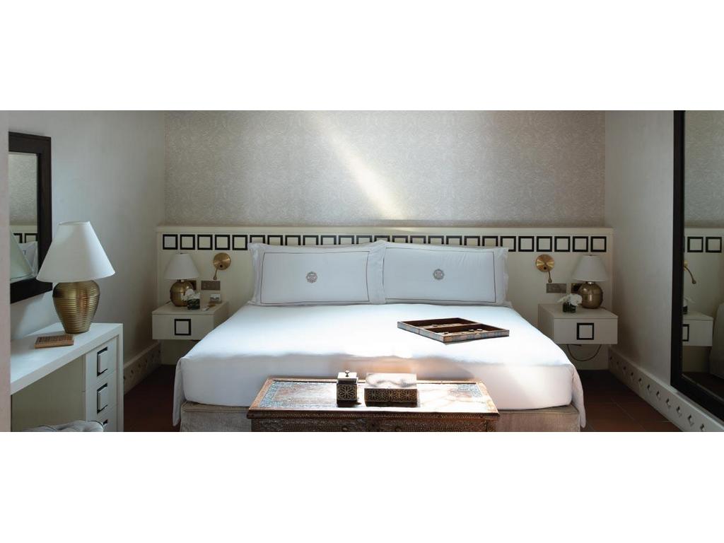 Beit Al Bahar One Bedroom Royal Villa