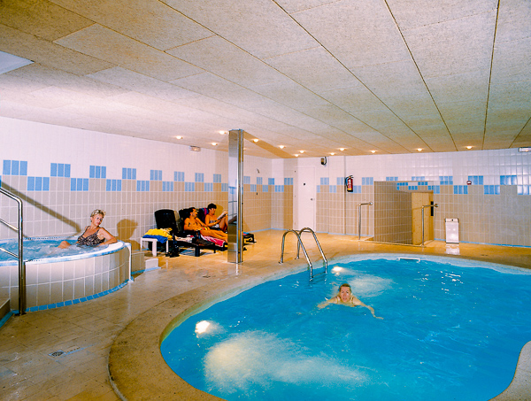 Costa Brava, Hotel Maritim, piscina interioara.jpg