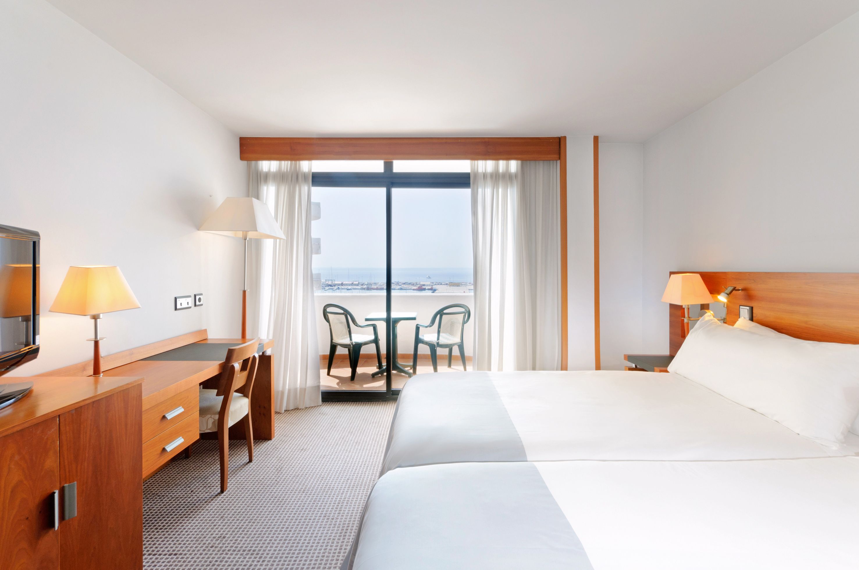 DOUBLE PREMIUM SEA VIEW