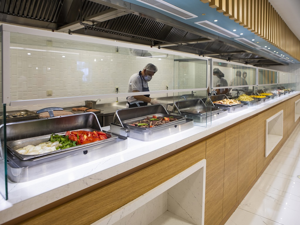 MAIN RESTAURANT
