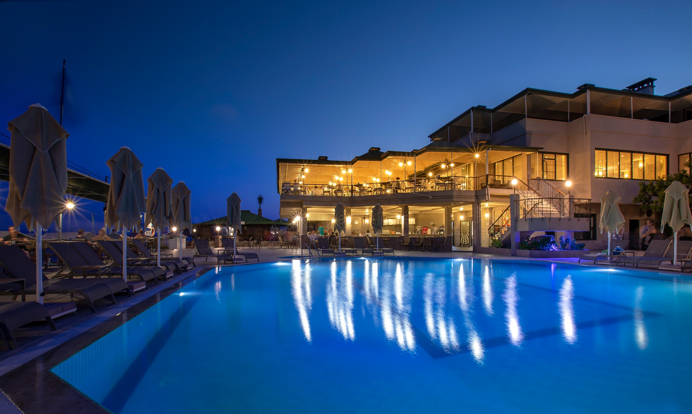 Piscina deschisă